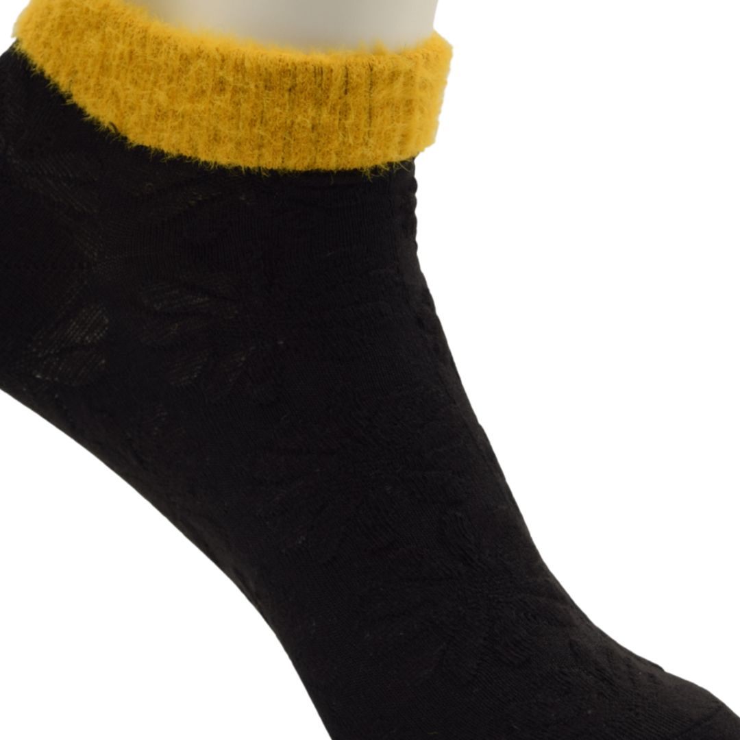 Cozy Floral Ankle Socks with Fuzzy Yellow Cuff – Black & Mustard - Image 4