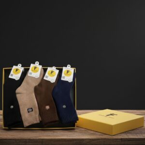 Luxury Wool Socks Gift Box – 4 Pair Set | Premium Warmth & Classic Colors
