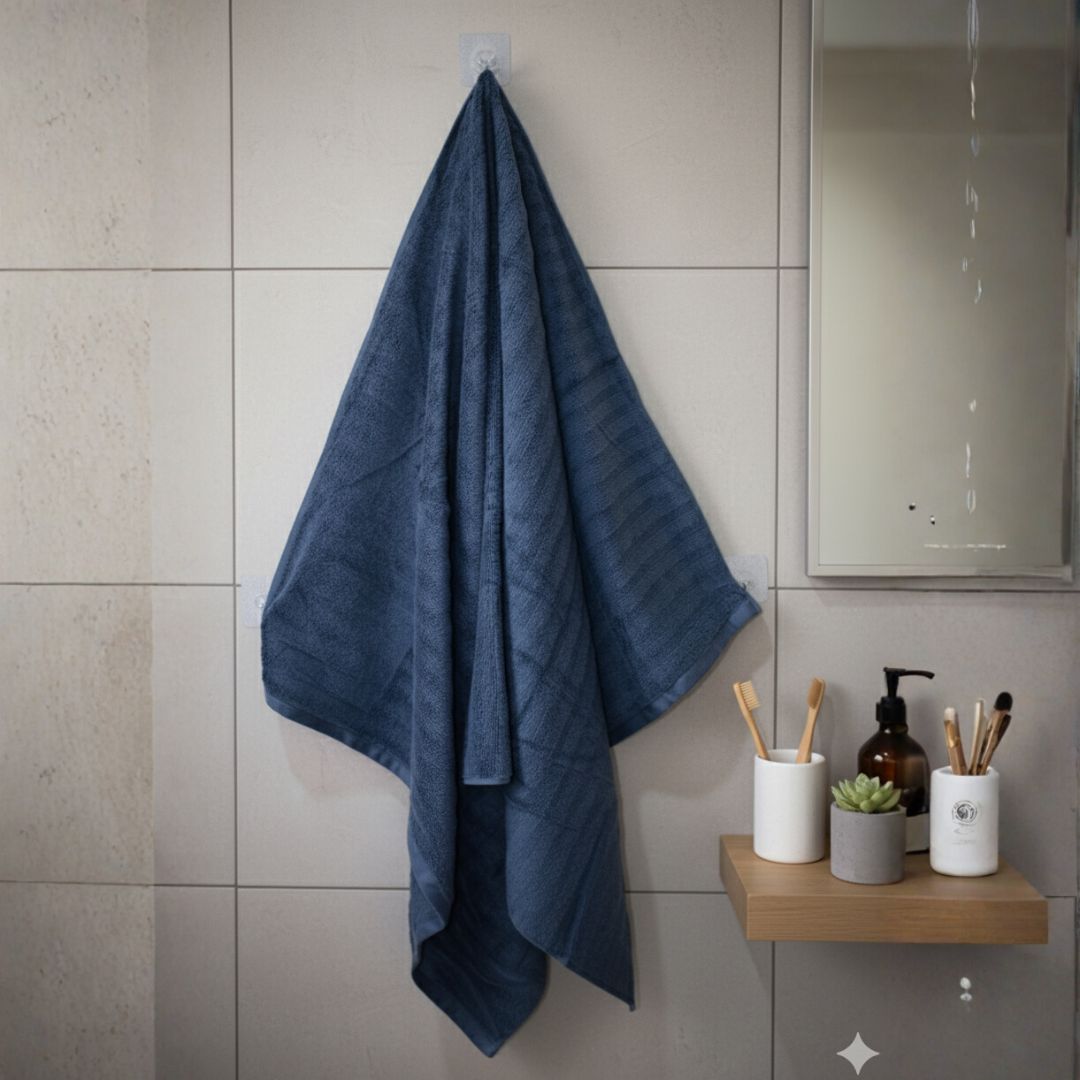 Lightweight Navy Blue Cotton Bath Towel – 400 GSM Large Size (130×75 cm) Soft & Quick Dry