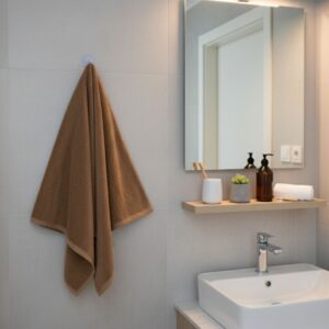 Quick Dry Brown  Cotton Bath Towel – 725 GSM Ultra Soft & Highly Absorbent, Large Size (140×75 cm)