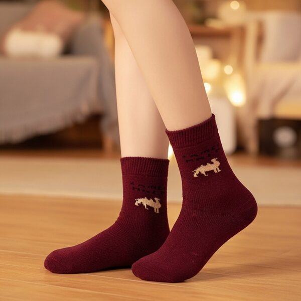 Camel Hair Wool Winter Socks – Ultra Warm & Soft Thermal Socks (Maroon) - Image 2