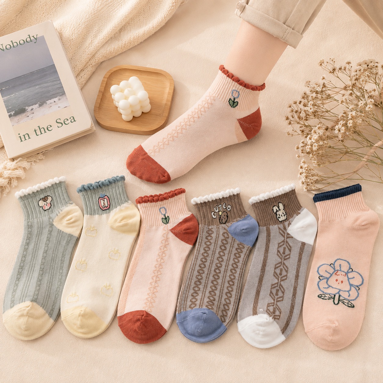 FeetbyFoot Surprise Socks Combo Pack of 6 featuring cute, colorful and trendy printed ankle socks in assorted designs.